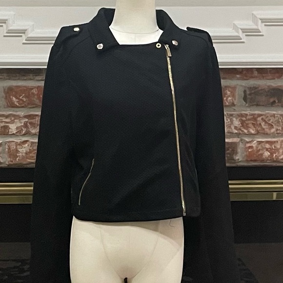 Marilyn Monroe Jackets & Blazers - Marilyn Monroe black jacket with side zipper / XL / Excellent condition